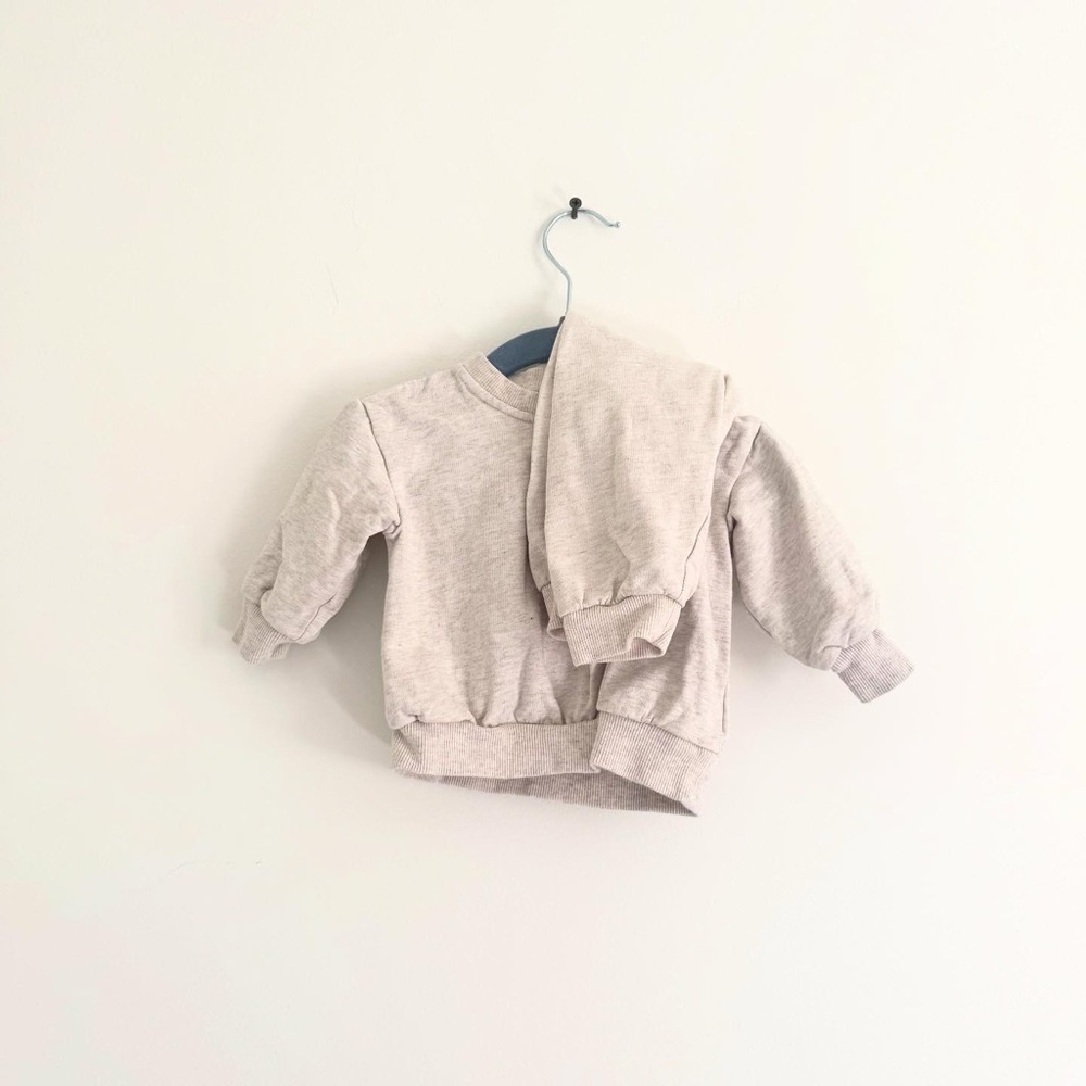 H&M light grey jog set 2-4 months